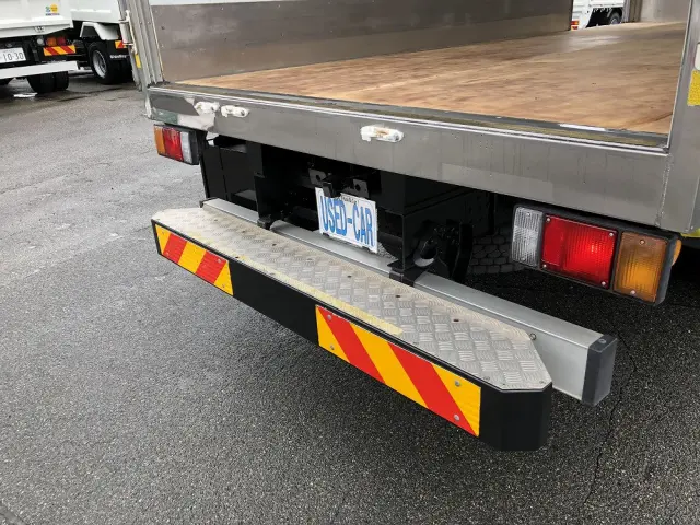 いすゞ エルフ TPG-NPR85YN(2WD)の写真25