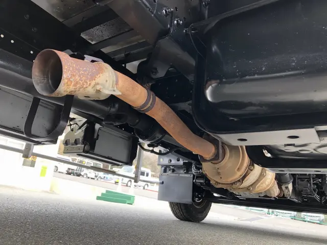 いすゞ エルフ TPG-NPR85YN(2WD)の写真32