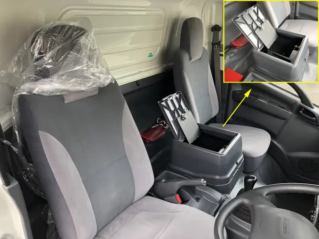 いすゞ エルフ TPG-NPR85YN(2WD)の写真39