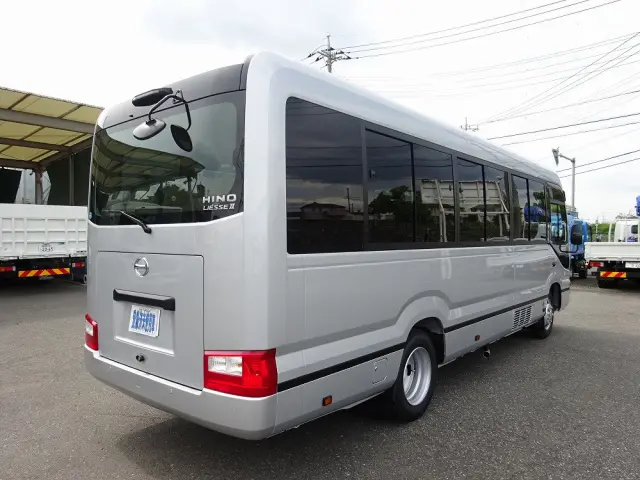 日野 リエッセⅡ 2WG-GDB110M(2WD)の写真2
