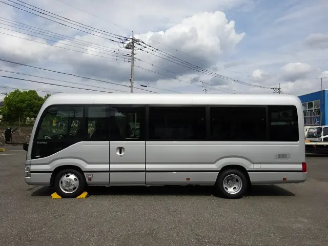 日野 リエッセⅡ 2WG-GDB110M(2WD)の写真8