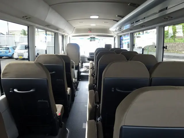 日野 リエッセⅡ 2WG-GDB110M(2WD)の写真15