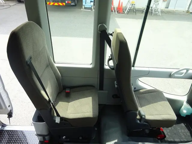 日野 リエッセⅡ 2WG-GDB110M(2WD)の写真19
