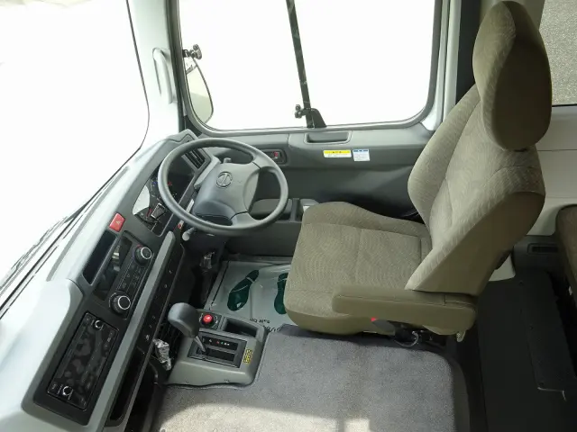 日野 リエッセⅡ 2WG-GDB110M(2WD)の写真20
