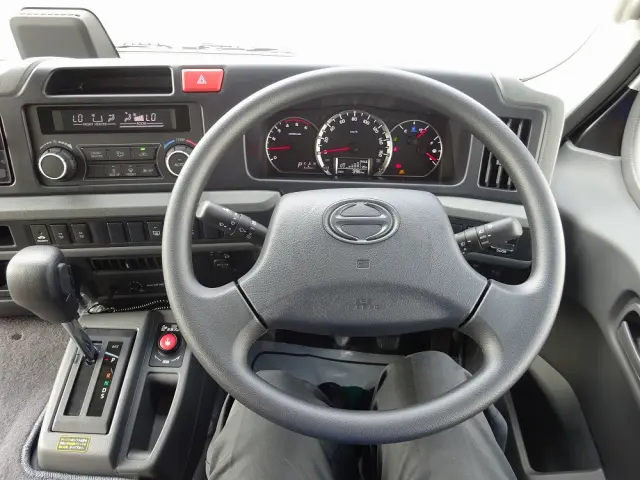 日野 リエッセⅡ 2WG-GDB110M(2WD)の写真35