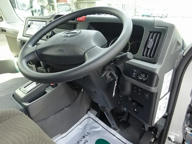 日野 リエッセⅡ 2WG-GDB110M(2WD)の写真39