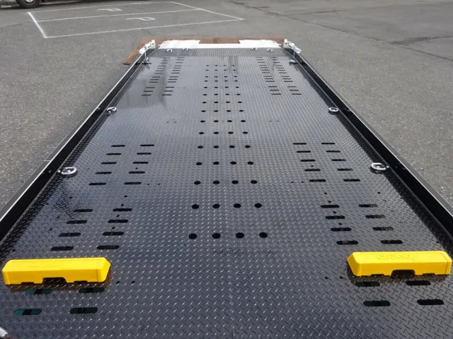 三菱 キャンター 2PG-FEB80(2WD)の写真12