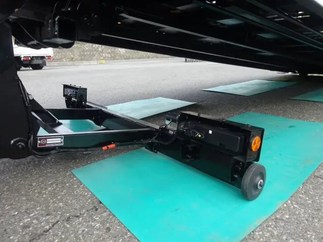 三菱 キャンター 2PG-FEB80(2WD)の写真20