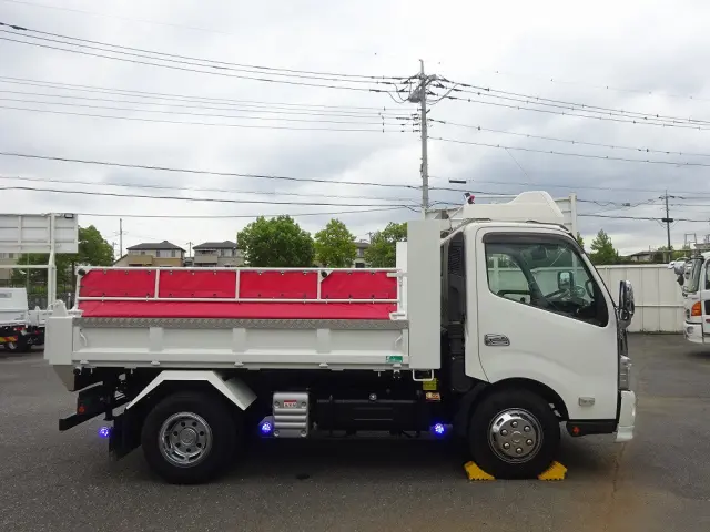 日野 デュトロ 2KG-XZU700X(2WD)の写真21
