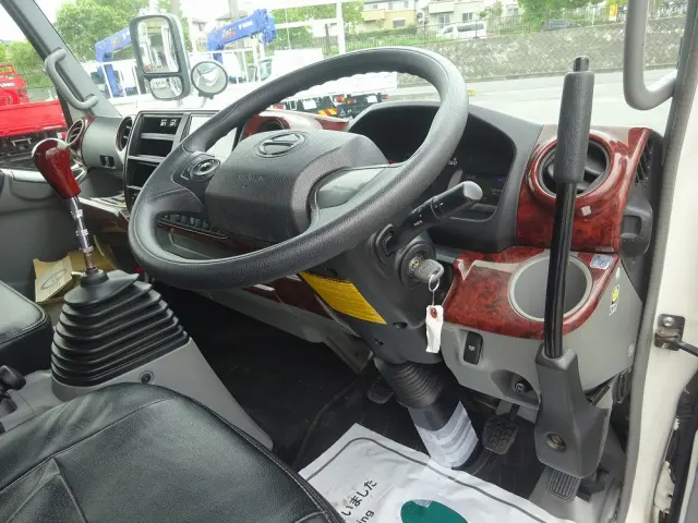 日野 デュトロ 2KG-XZU700X(2WD)の写真41