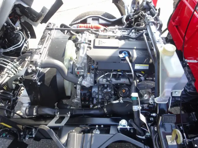 三菱 キャンター 2PG-FEB90(2WD)の写真10