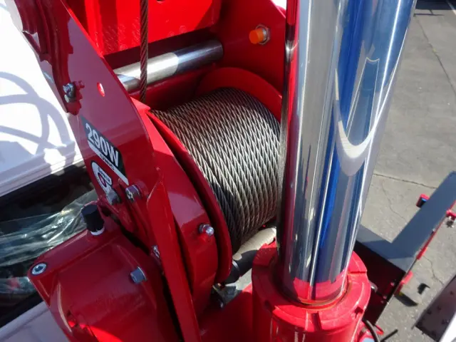 三菱 キャンター 2PG-FEB90(2WD)の写真12