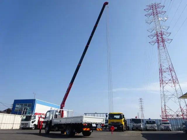 三菱 キャンター 2PG-FEB90(2WD)の写真14