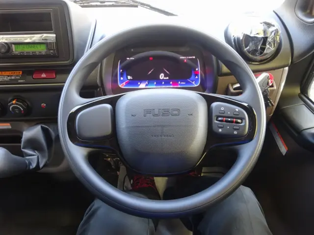 三菱 キャンター 2PG-FEB90(2WD)の写真36