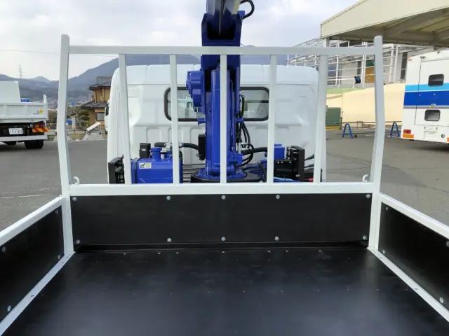 三菱 キャンター 2PG-FEB90(2WD)の写真23