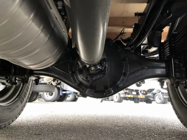 三菱 キャンター 2PG-FEB90(2WD)の写真36