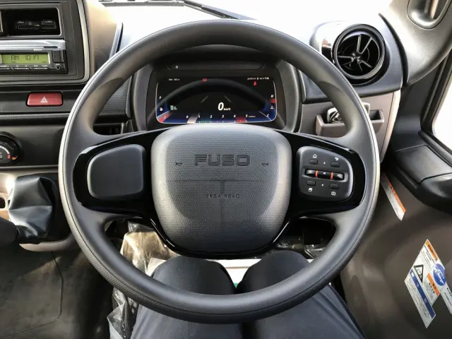 三菱 キャンター 2PG-FEB90(2WD)の写真39