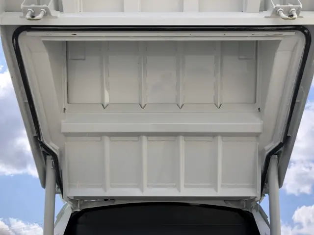 三菱 キャンター 2RG-FEAV0(2WD)の写真23