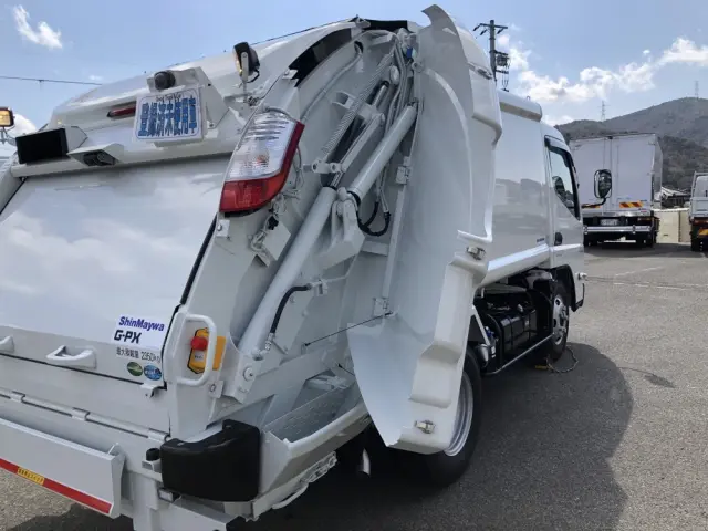 三菱 キャンター 2RG-FEAV0(2WD)の写真27