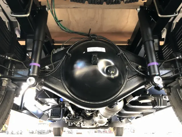 三菱 キャンター 2PG-FEB90(2WD)の写真9