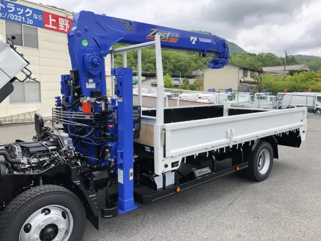 三菱 キャンター 2PG-FEB90(2WD)の写真19