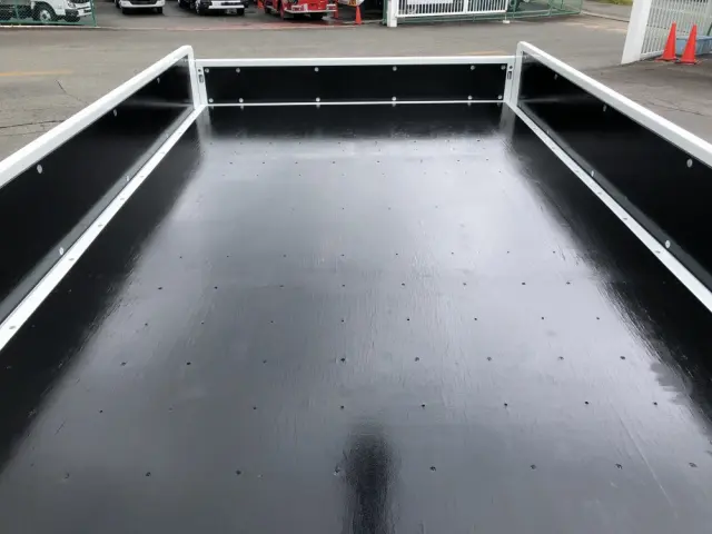 三菱 キャンター 2PG-FEB90(2WD)の写真25