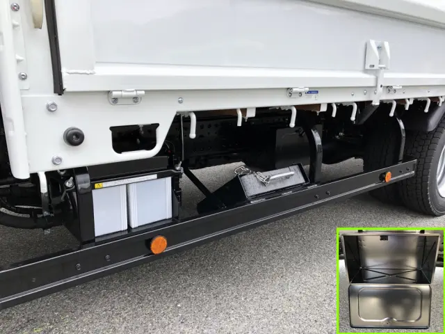 三菱 キャンター 2PG-FEB90(2WD)の写真35