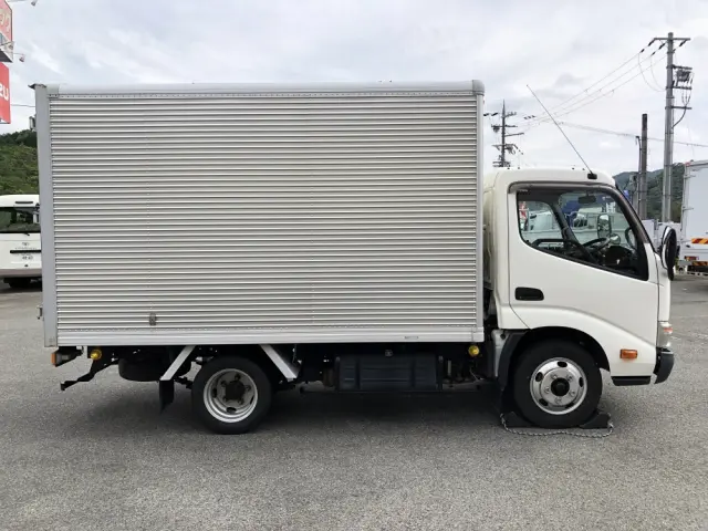 トヨタ ダイナ TKG-XZU605(2WD)の写真13