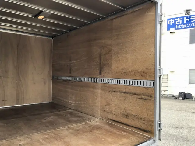 トヨタ ダイナ TKG-XZU605(2WD)の写真15