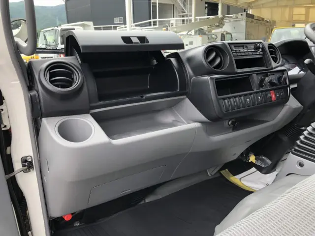 トヨタ ダイナ TKG-XZU605(2WD)の写真40