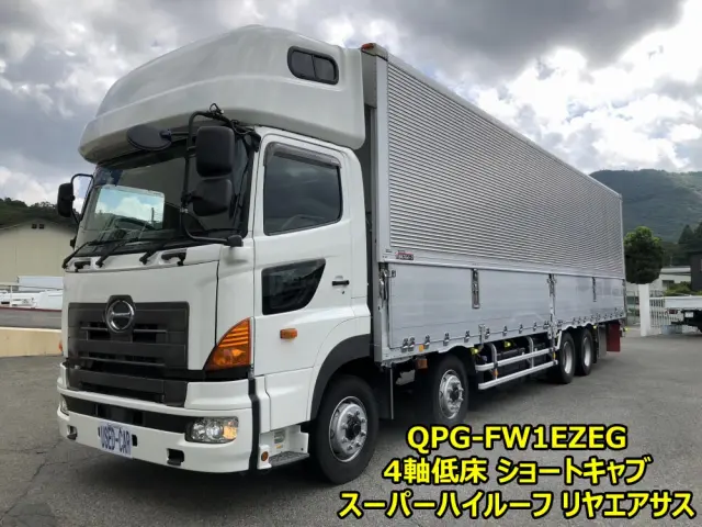 日野 プロフィア QPG-FW1EZEG(8x4)の写真1