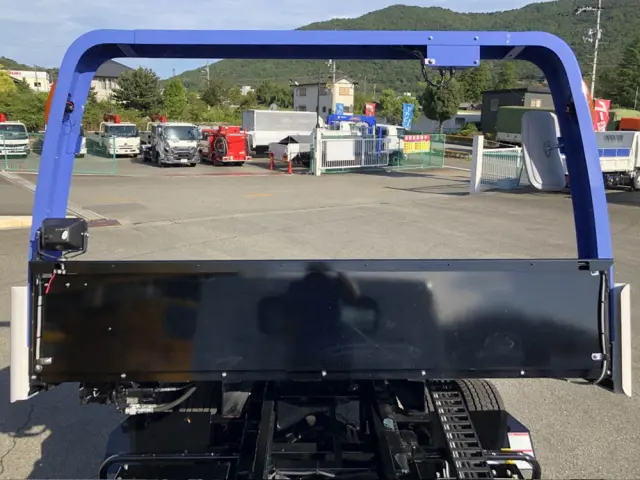 三菱 キャンター 2PG-FEB90(2WD)の写真15