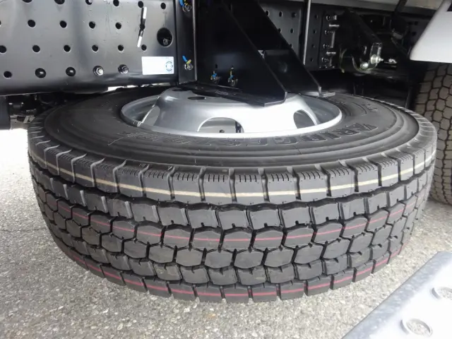 三菱 キャンター 2RG-FEB80(2WD)の写真43