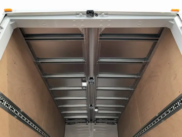 三菱 キャンター 2PG-FEB90の写真13