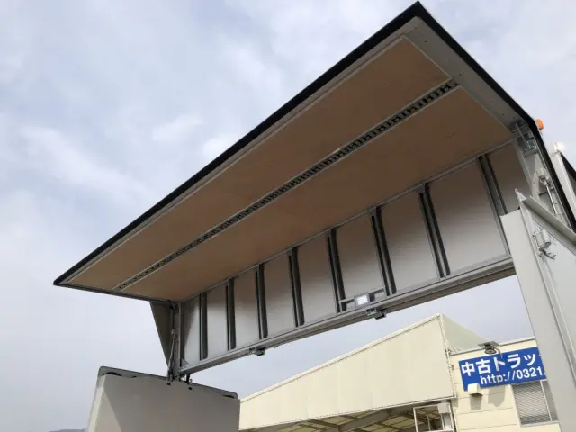 三菱 キャンター 2PG-FEB90の写真19