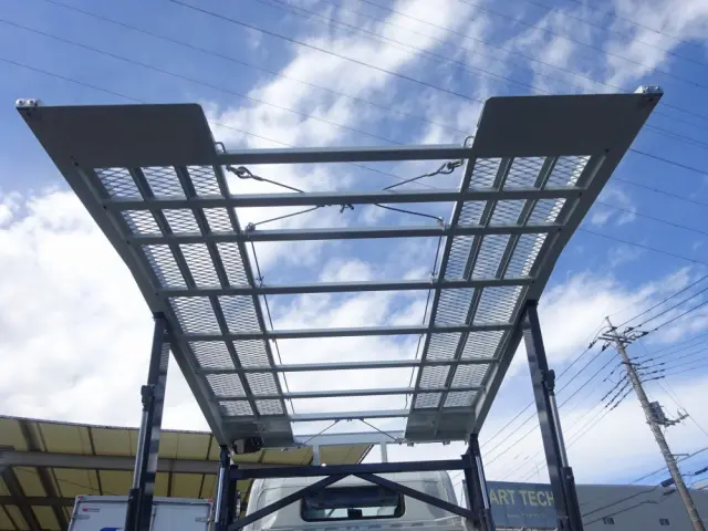 三菱 キャンター 2PG-FEB90(2WD)の写真21