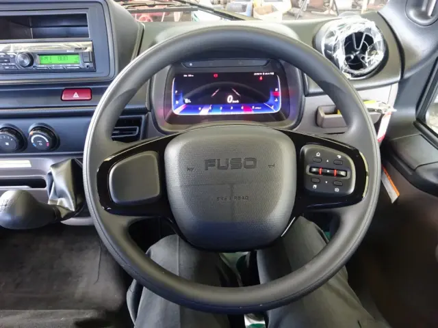 三菱 キャンター 2PG-FEB90(2WD)の写真32