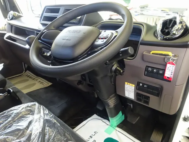 三菱 キャンター 2PG-FEB90(2WD)の写真36