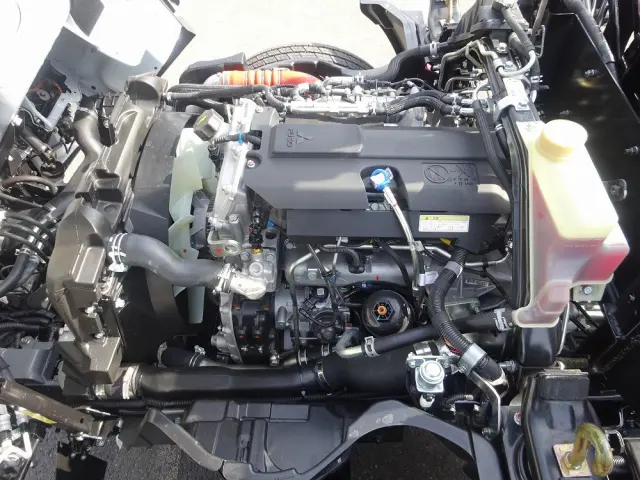 三菱 キャンター 2RG-FBAV0(2WD)の写真10