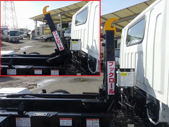 三菱 キャンター 2RG-FBAV0(2WD)の写真11