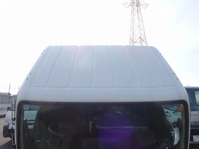 三菱 キャンター 2RG-FBAV0(2WD)の写真24