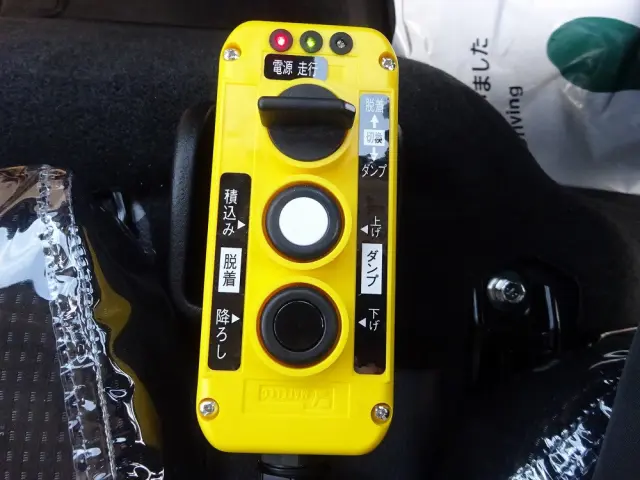 三菱 キャンター 2RG-FBAV0(2WD)の写真42