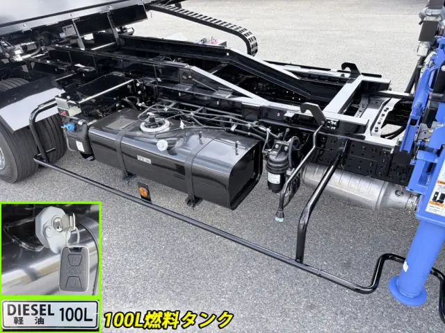 三菱 キャンター 2PG-FEB90(2WD)の写真28