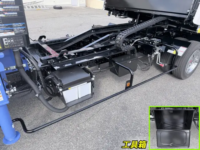 三菱 キャンター 2PG-FEB90(2WD)の写真29