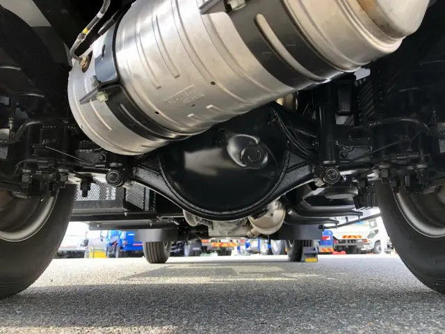 三菱 キャンター 2RG-FEAV0(2WD)の写真8