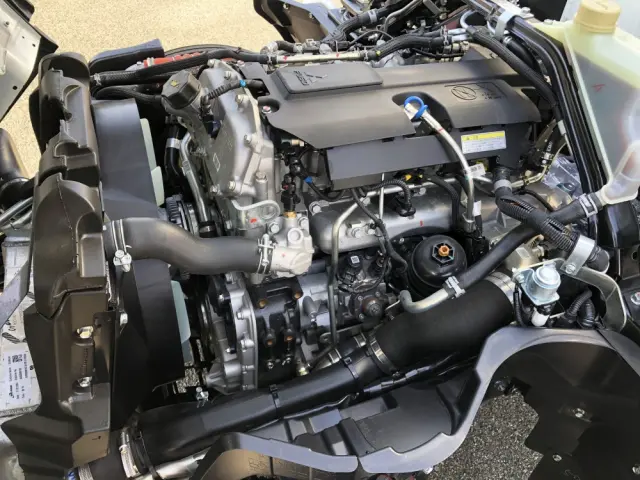 三菱 キャンター 2RG-FEAV0(2WD)の写真9