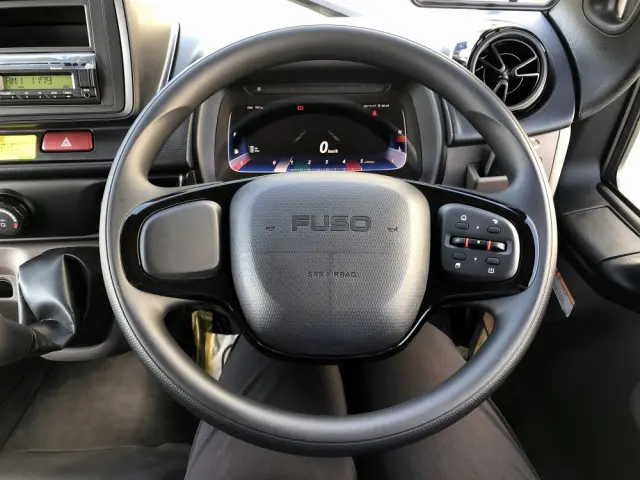三菱 キャンター 2RG-FEAV0(2WD)の写真35