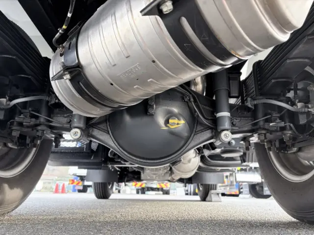 三菱 キャンター 2RG-FEAV0(2WD)の写真9