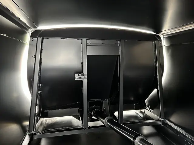 三菱 キャンター 2RG-FEAV0(2WD)の写真16