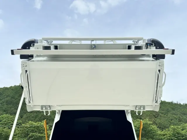 三菱 キャンター 2RG-FEAV0(2WD)の写真30